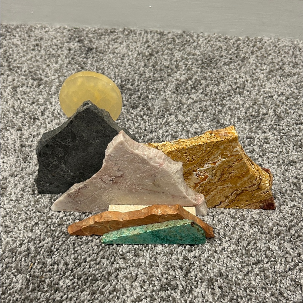 Abstract Mountain Stone Sculpture - Picture 2 of 6